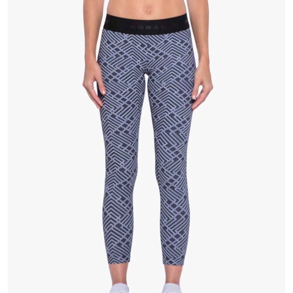 NEVER WORN leggings